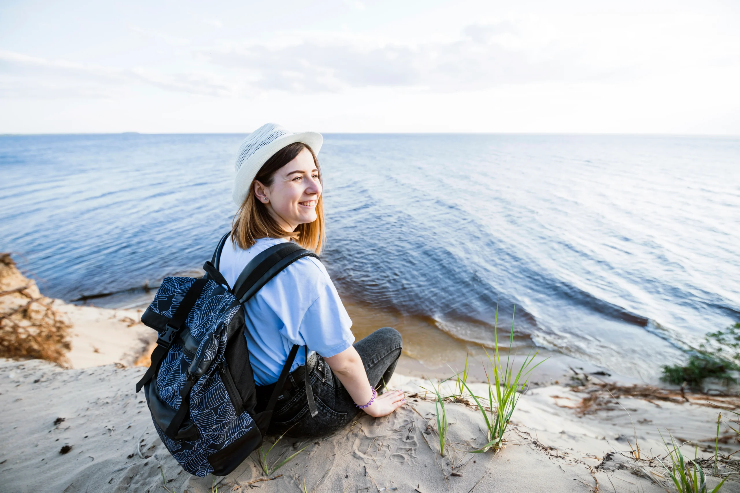 Is Solo Traveling Good for You? Exploring the Benefits and Drawbacks